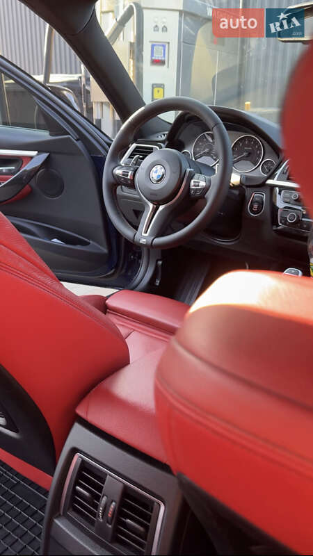 Седан BMW 3 Series 2017 в Луцке