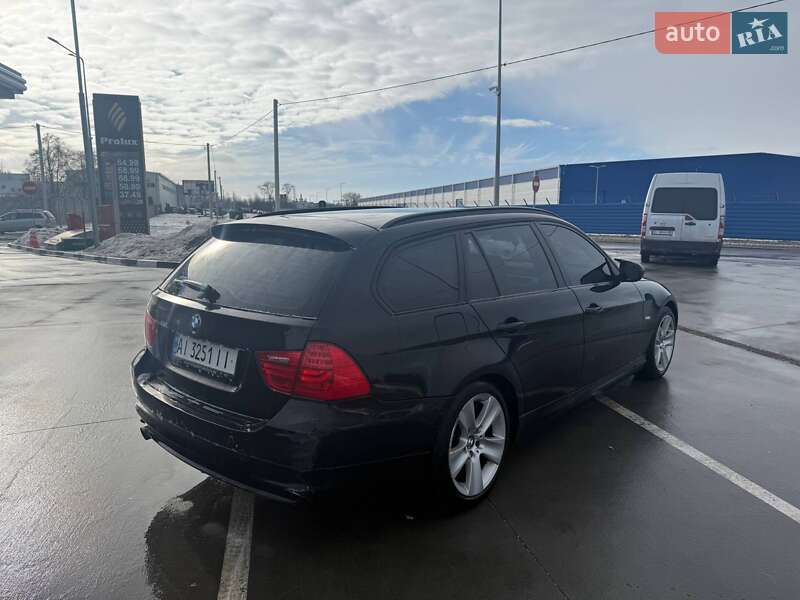 Универсал BMW 3 Series 2010 в Калиновке