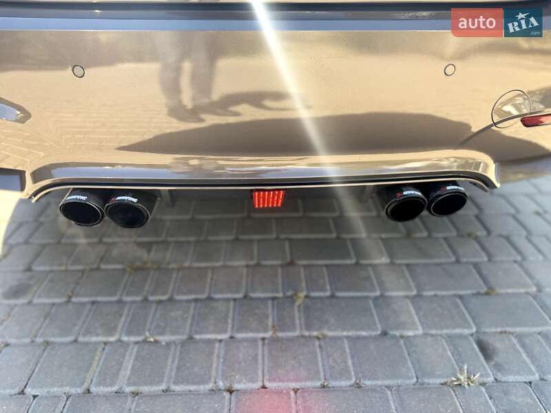 Седан BMW 3 Series 2014 в Чорноморську