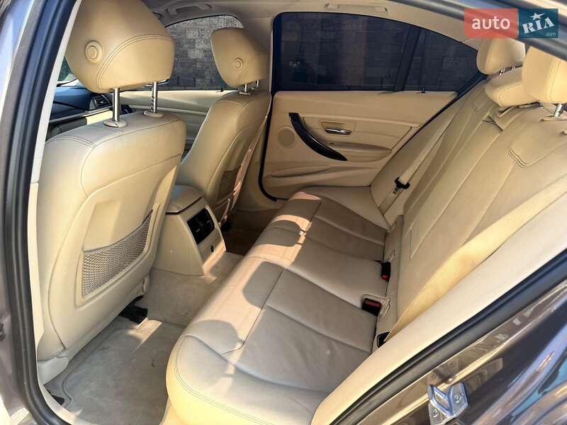 Седан BMW 3 Series 2014 в Чорноморську