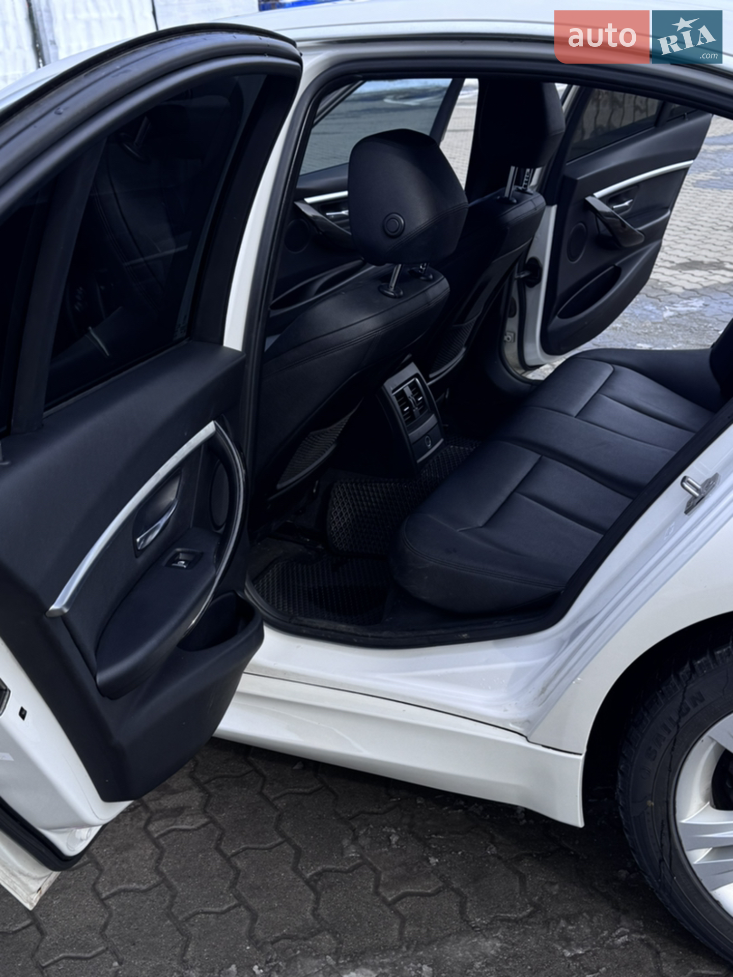 2017 BMW 3er - мініатюра 9