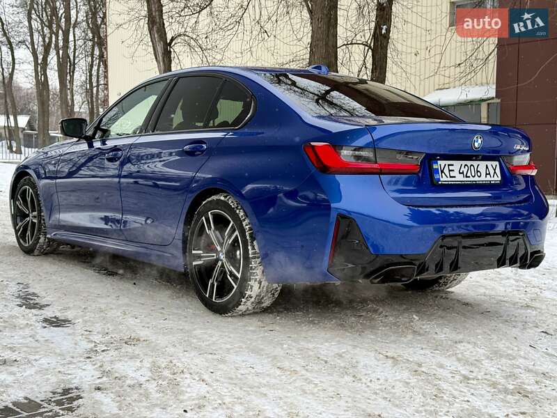 Седан BMW 3 Series 2025 в Днепре