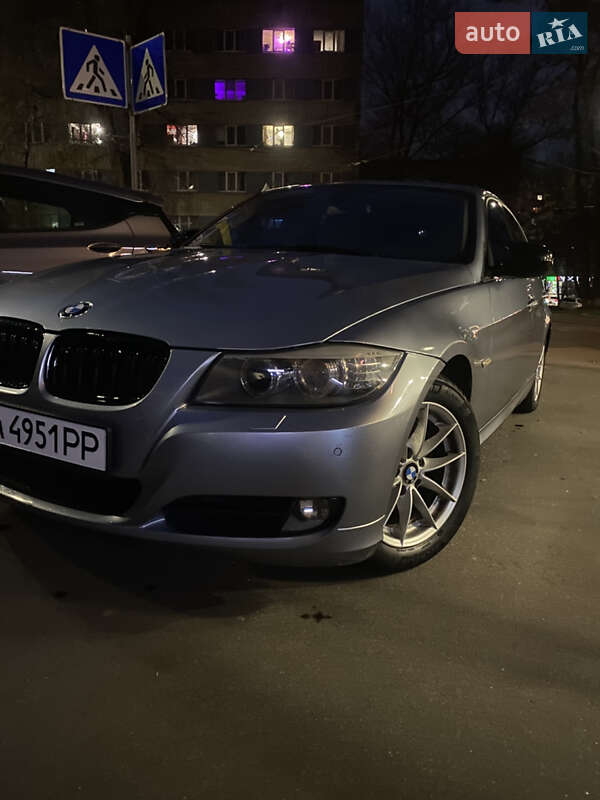 BMW 3 Series 2010 BMW 3 Series 2010