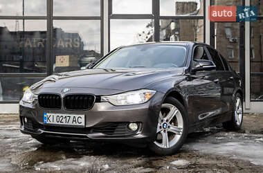 Седан BMW 3 Series 2013 в Киеве