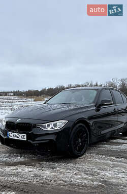 Седан BMW 3 Series 2015 в Перещепине