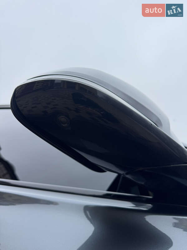 Седан BMW 3 Series 2018 в Измаиле