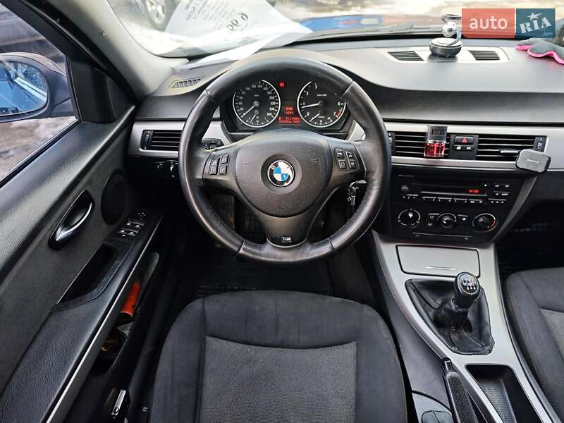 Седан BMW 3 Series 2007 в Харькове