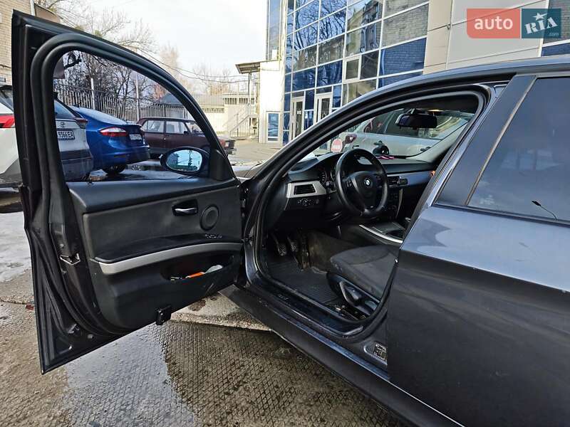 Седан BMW 3 Series 2007 в Харькове