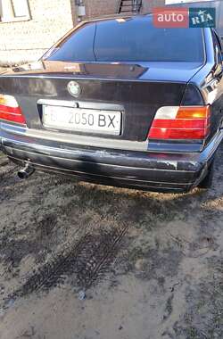 Седан BMW 3 Series 1994 в Каменке-Бугской