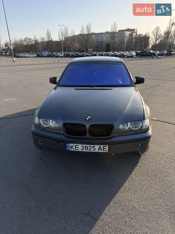 Седан BMW 3 Series 2001 в Днепре
