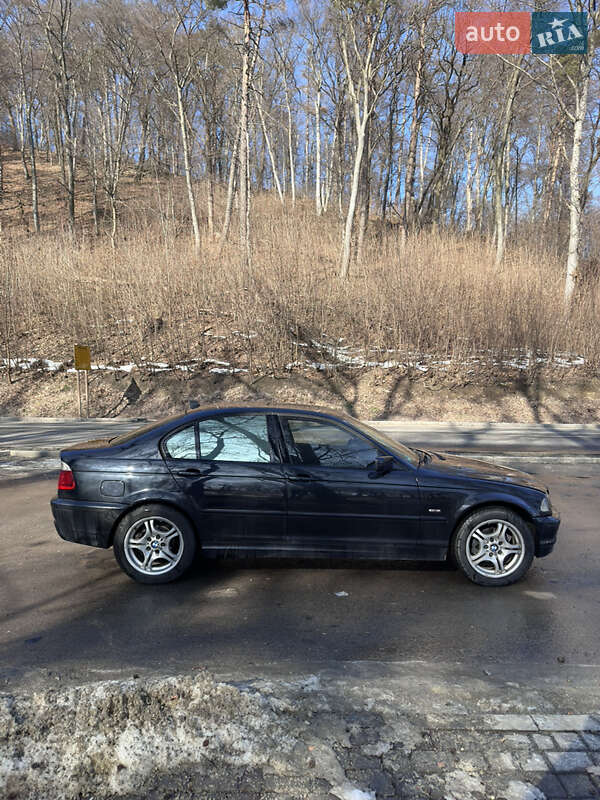 Седан BMW 3 Series 2001 в Львове