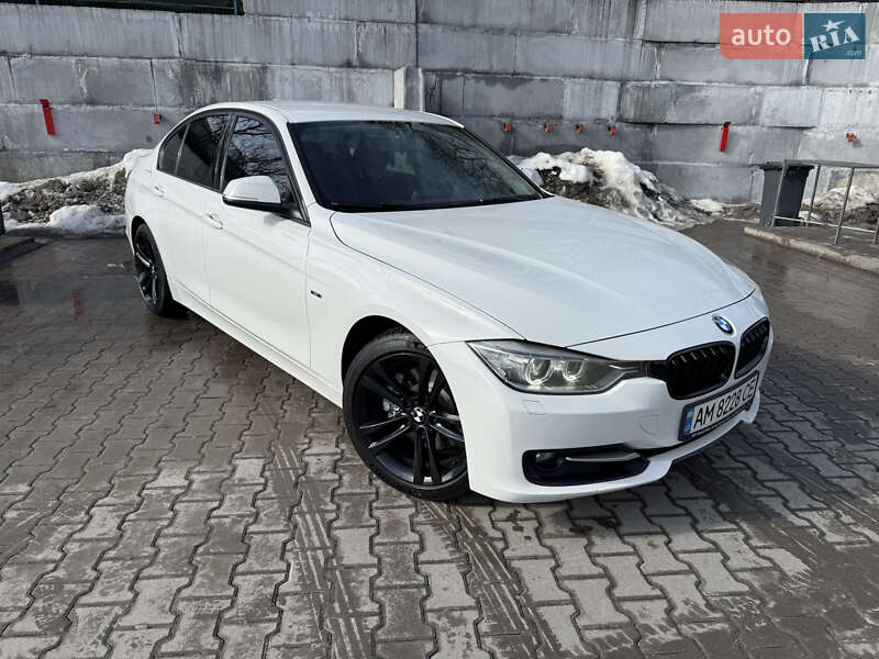 Седан BMW 3 Series 2012 в Киеве