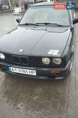 Седан BMW 3 Series 1990 в Надворной