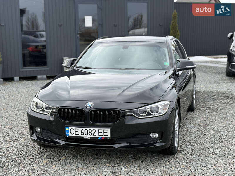 Седан BMW 3 Series 2013 в Черновцах