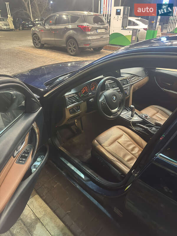 Седан BMW 3 Series 2013 в Киеве