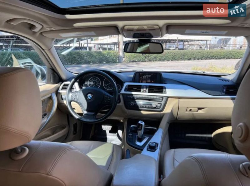 Седан BMW 3 Series 2012 в Днепре