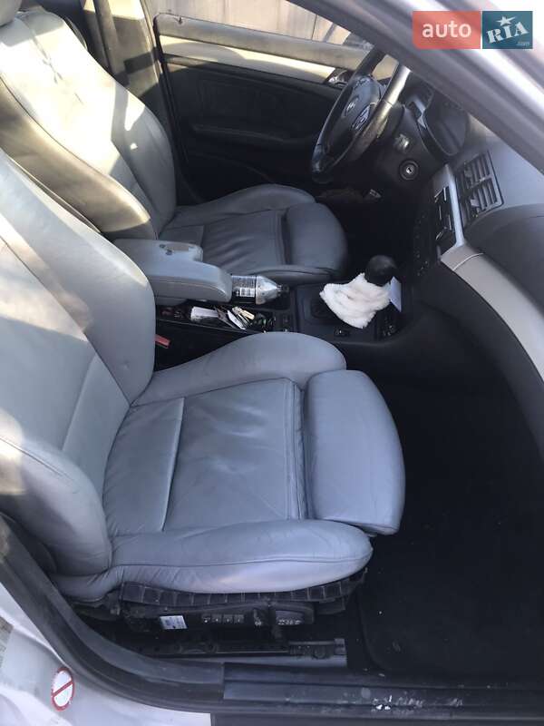 Универсал BMW 3 Series 2004 в Коростене фото 4 Универсал BMW 3 Series 2004 в Коростене