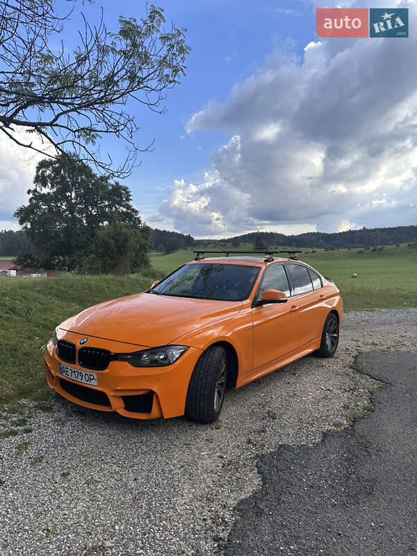 Седан BMW 3 Series 2013 в Кривом Роге фото 8 Седан BMW 3 Series 2013 в Кривом Роге