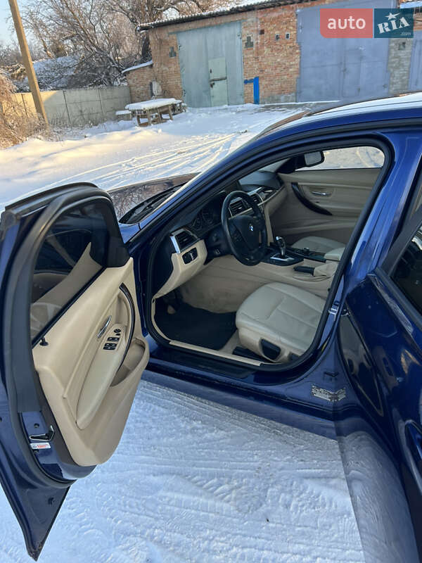 Седан BMW 3 Series 2015 в Белой Церкви