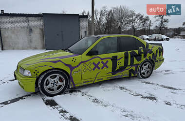 Седан BMW 3 Series 1997 в Кременчуге