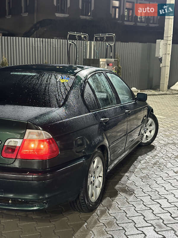 Седан BMW 3 Series 2000 в Черновцах