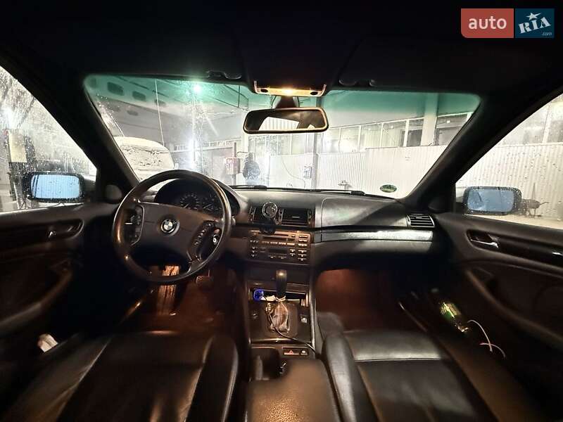Универсал BMW 3 Series 2004 в Ровно