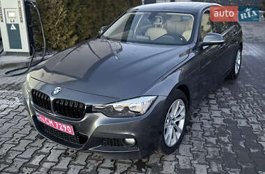 Седан BMW 3 Series 2015 в Виннице