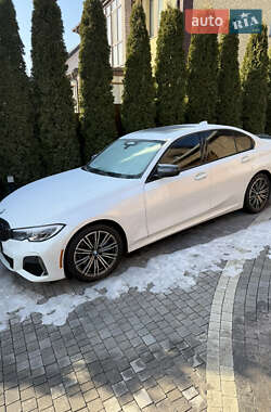 Седан BMW 3 Series 2020 в Хмельницком
