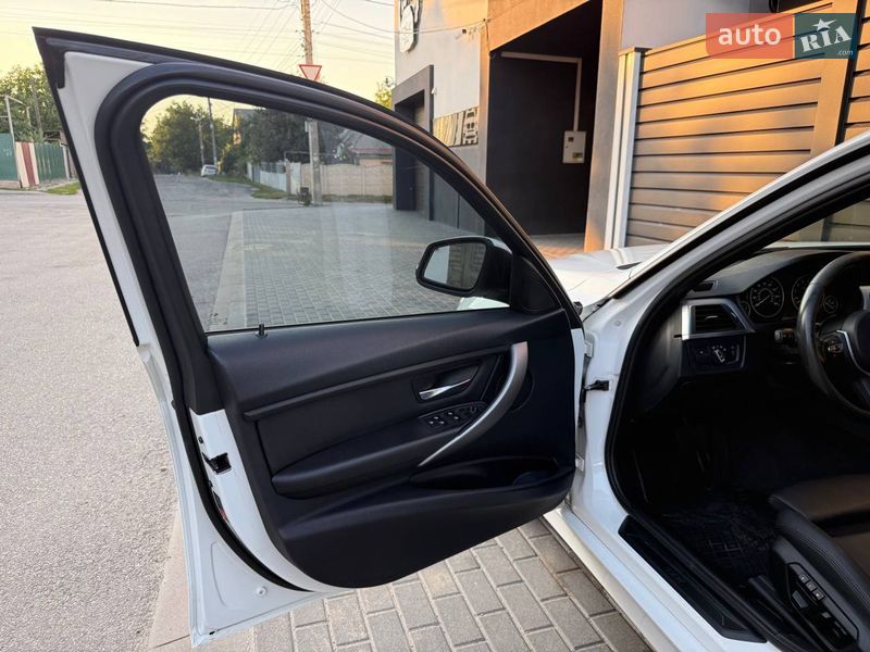 Седан BMW 3 Series 2014 в Харькове фото 11 Седан BMW 3 Series 2014 в Харькове