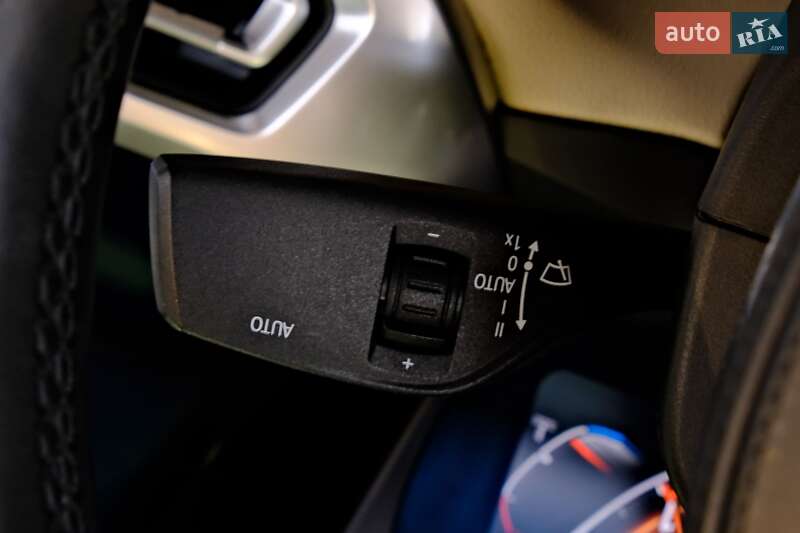 Седан BMW 3 Series 2020 в Одессе