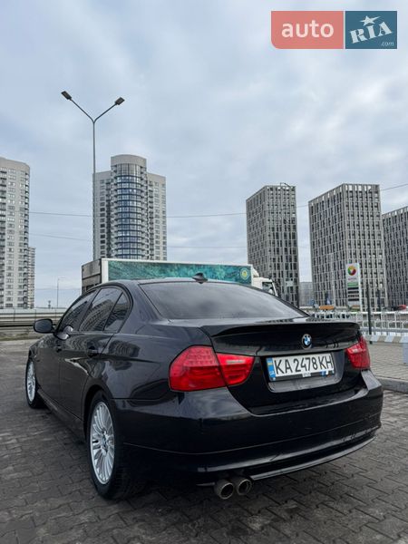 Седан BMW 3 Series 2010 в Киеве фото 3 Седан BMW 3 Series 2010 в Киеве