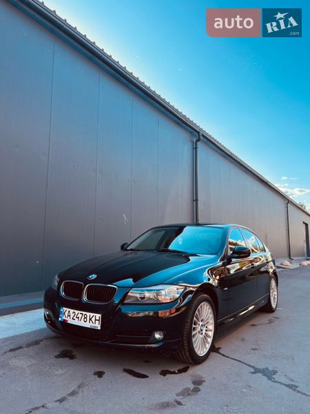 Седан BMW 3 Series 2010 в Киеве фото 5 Седан BMW 3 Series 2010 в Киеве