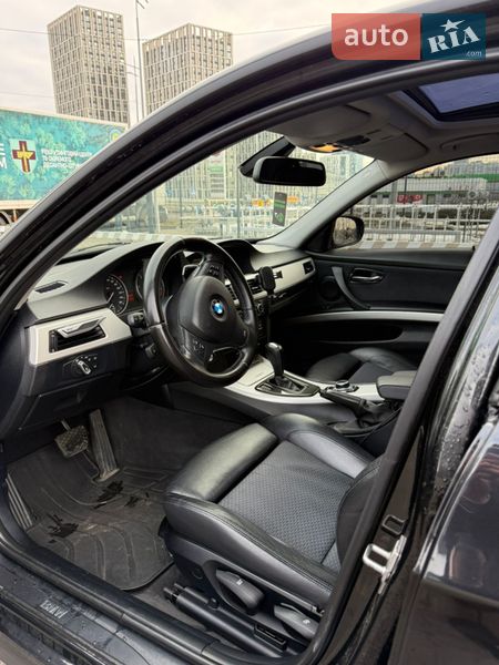 Седан BMW 3 Series 2010 в Киеве фото 13 Седан BMW 3 Series 2010 в Киеве