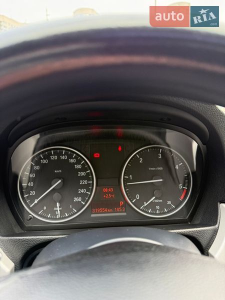 Седан BMW 3 Series 2010 в Киеве фото 18 Седан BMW 3 Series 2010 в Киеве