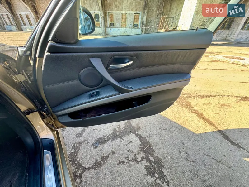 BMW 3 Series 2006 VIN WBAVS110X0FR57881 фото оголошення 15 з 60