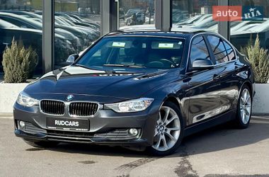 Седан BMW 3 Series 2014 в Кременчуці