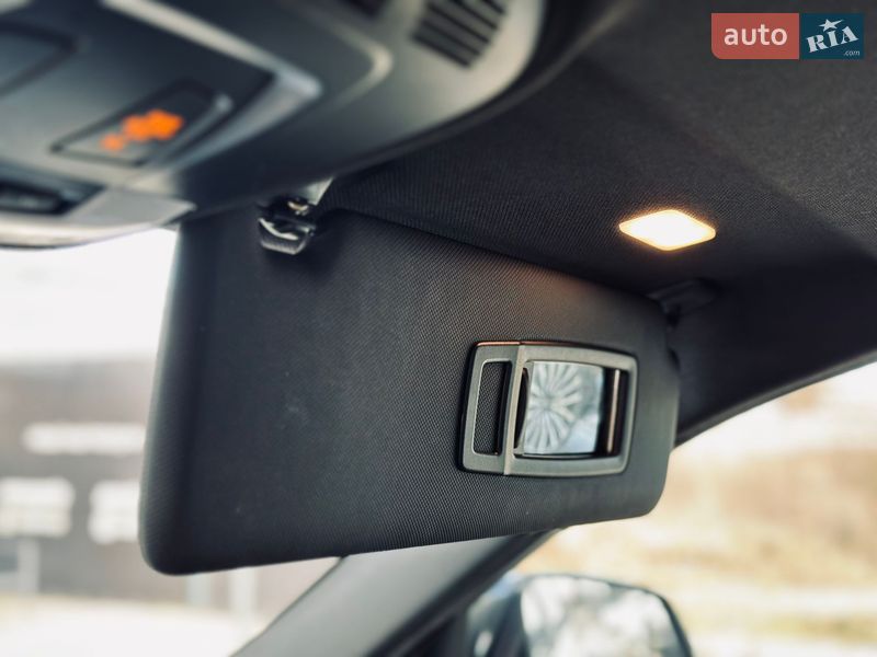 Седан BMW 3 Series 2014 в Кременчуге