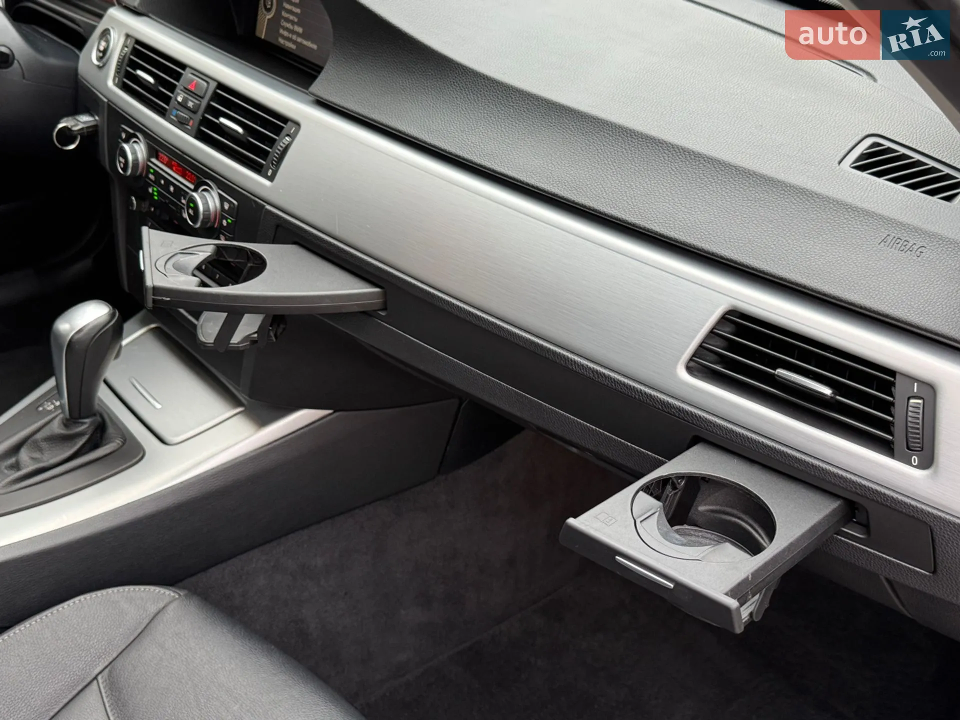2010 BMW 3er - мініатюра 30