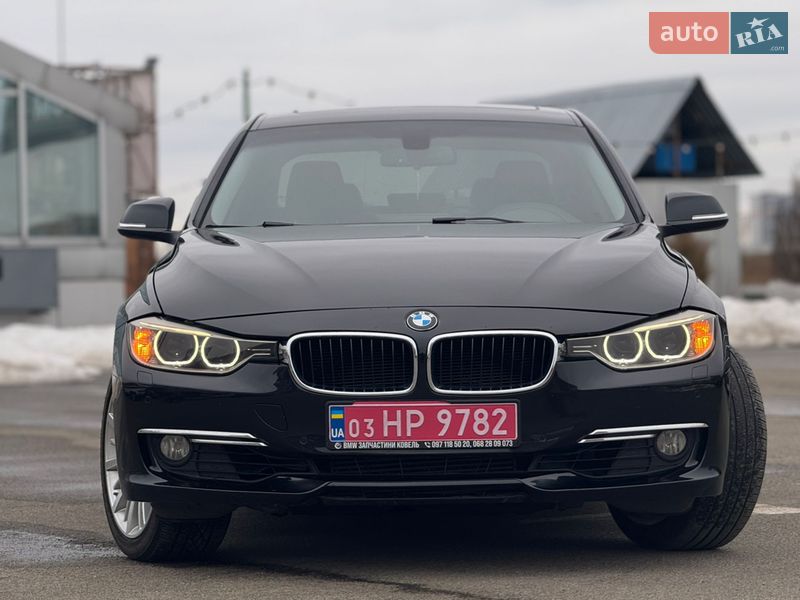 Седан BMW 3 Series 2014 в Киеве