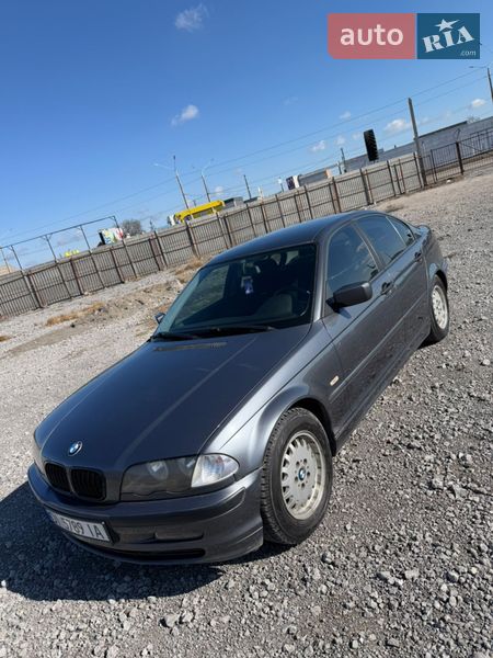 BMW 3 Series 2000