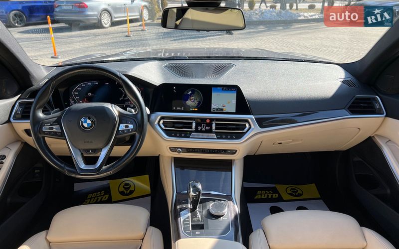 Седан BMW 3 Series 2019 в Львове
