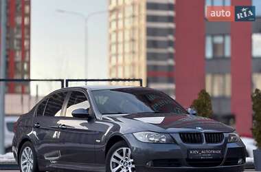 Седан BMW 3 Series 2005 в Киеве