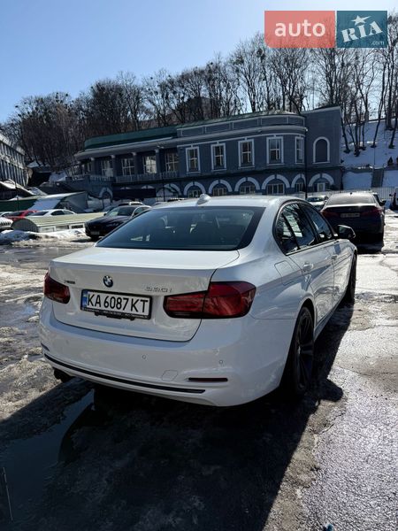 Седан BMW 3 Series 2018 в Киеве