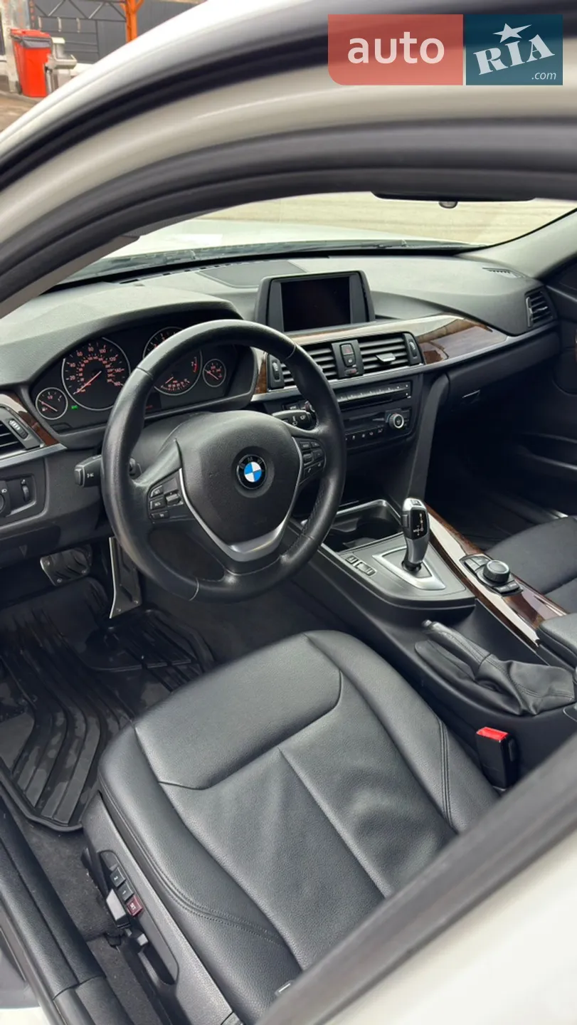 2015 BMW 3er - мініатюра 16