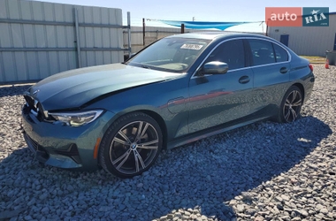 Седан BMW 3 Series 2021 в Львові