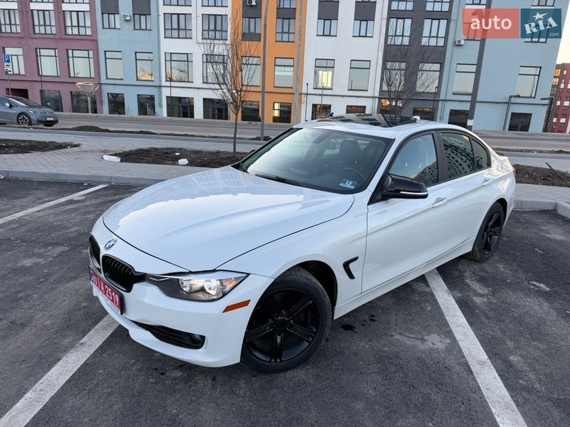 Седан BMW 3 Series 2013 в Ровно