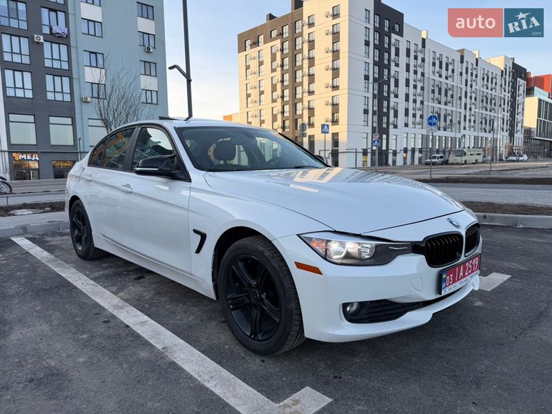 Седан BMW 3 Series 2013 в Ровно