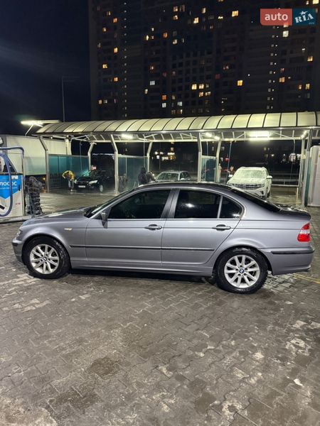 Седан BMW 3 Series 2004 в Киеве