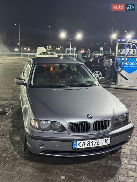 Седан BMW 3 Series 2004 в Киеве