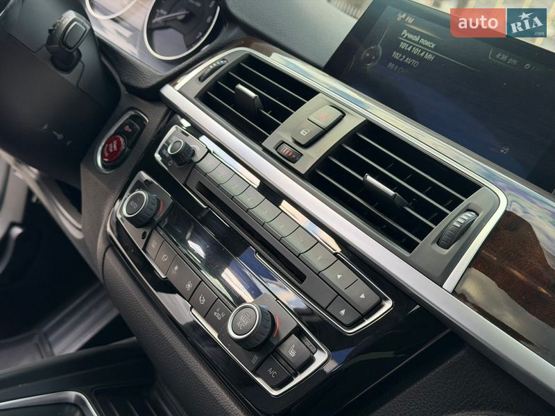 Седан BMW 3 Series 2016 в Одессе